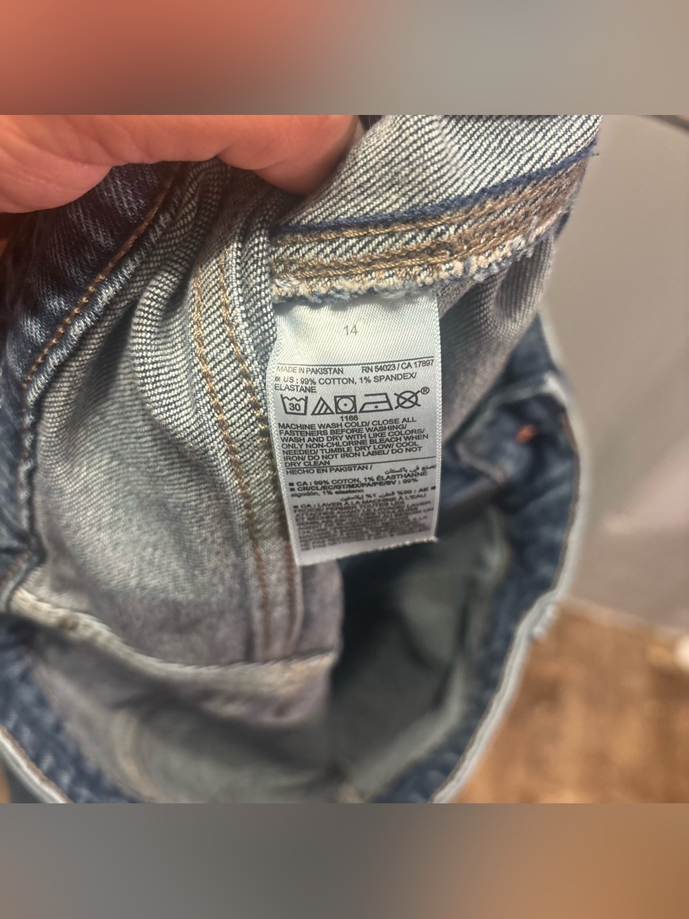High Rise Straight jeans - Picture 6 of 6